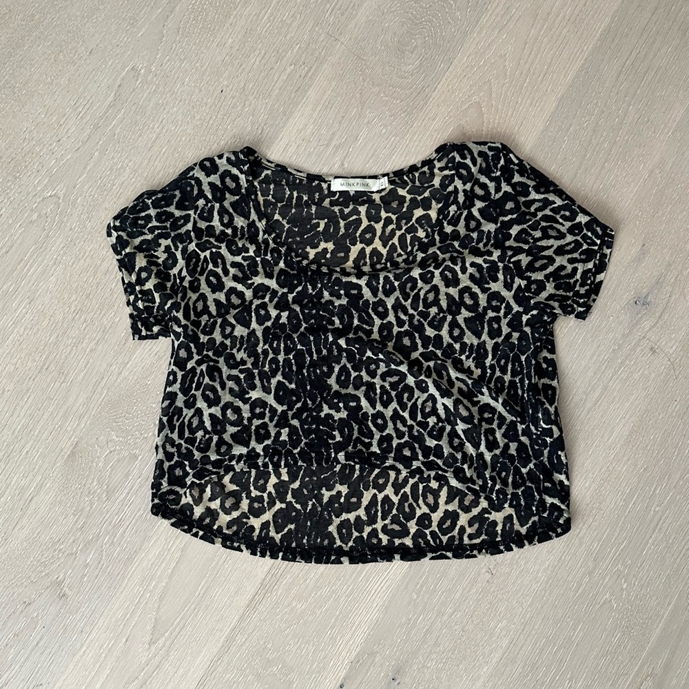 MINKPINK Aritzia Crop Leopard Tee